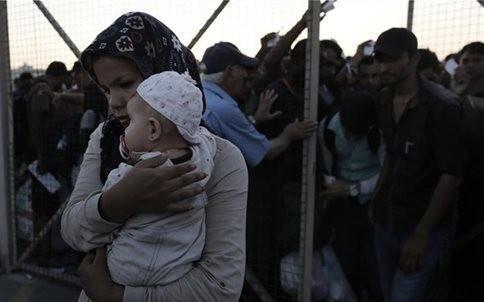 Με έτοιμα τα κέντρα καταγραφής προσέρχεται η Ελλάδα στο Συμβούλιο Κορυφής