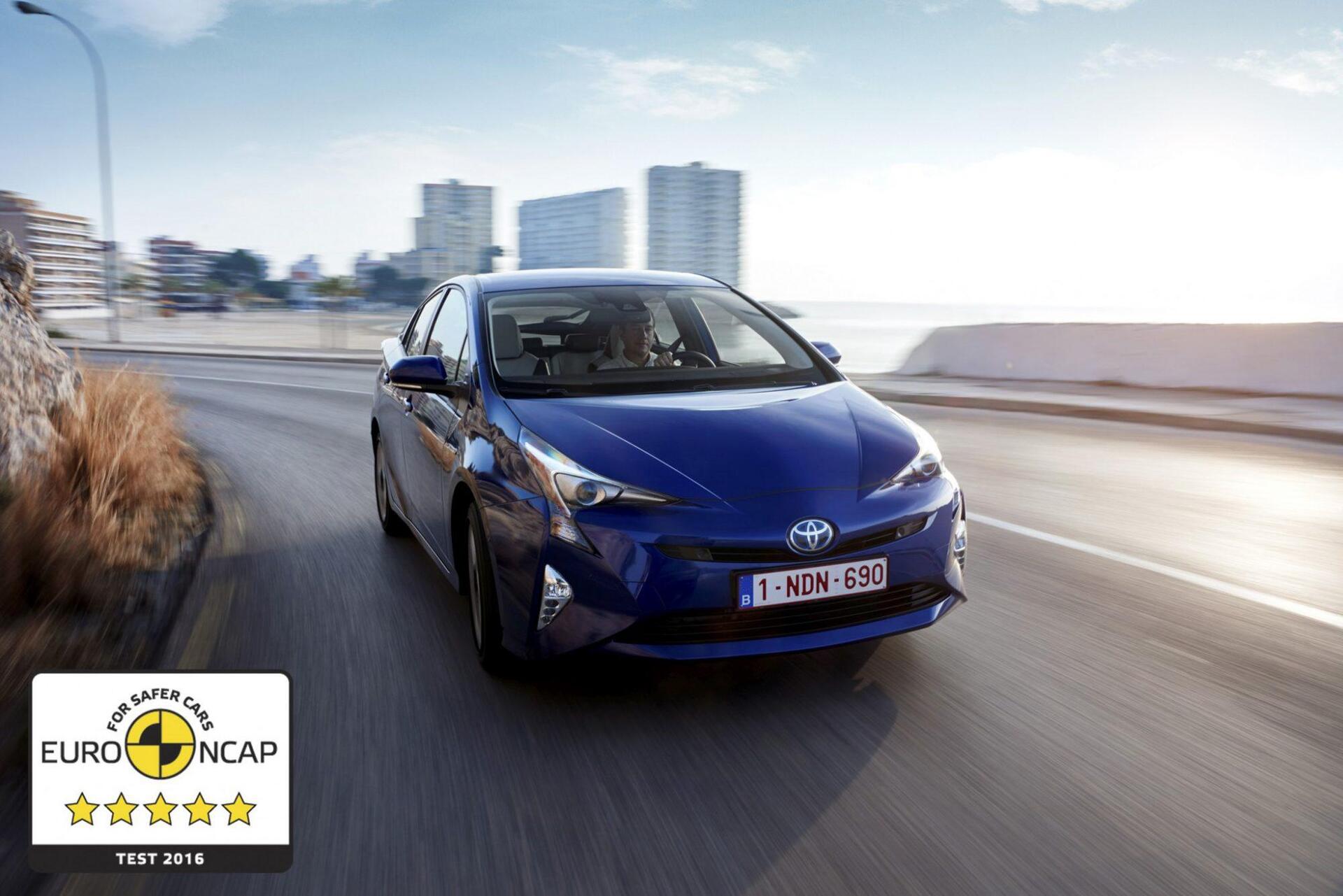 Toyota Prius: 5 αστέρια στις δοκιμές του EuroNCAP