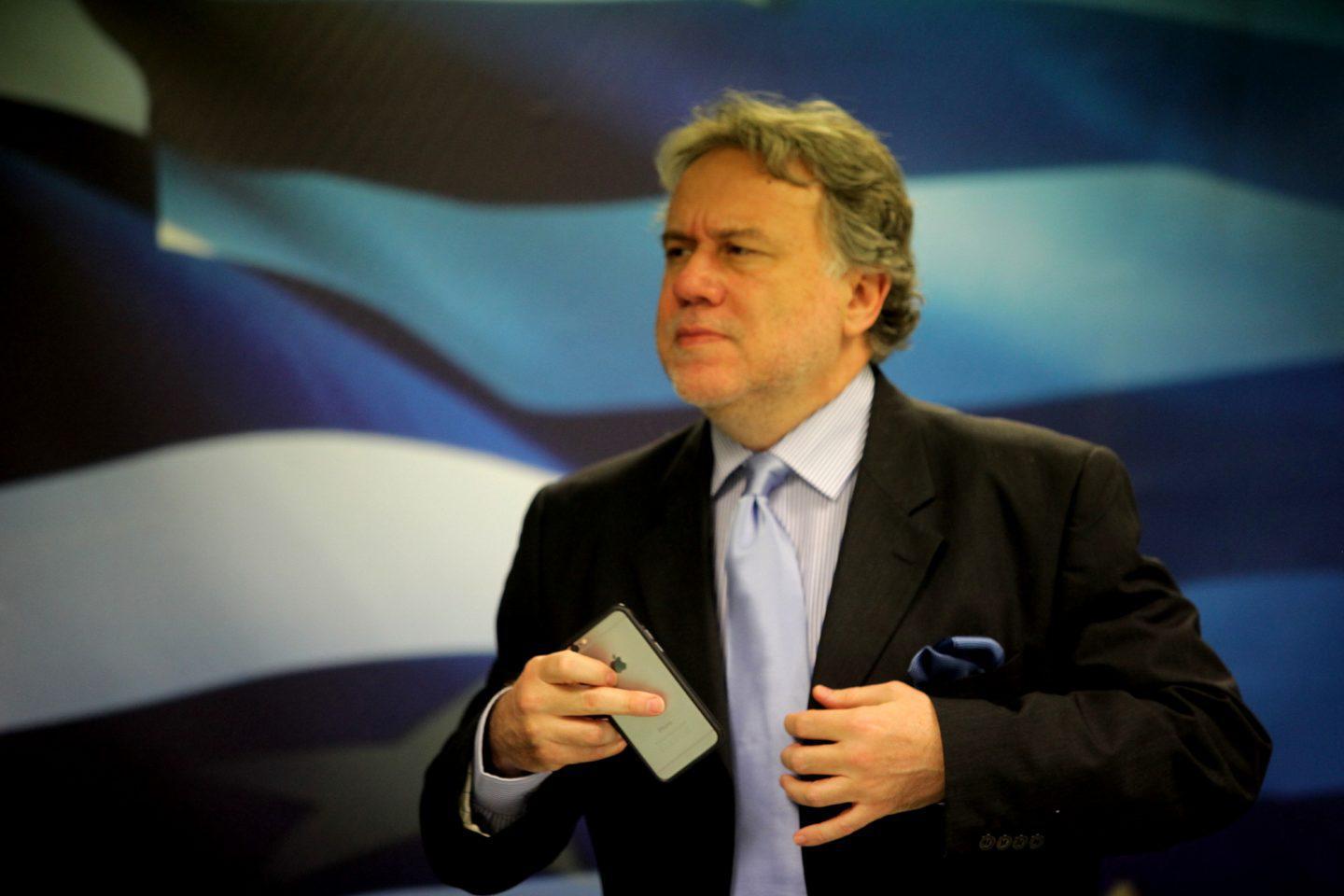 Αποτέλεσμα μηδέν από την συνάντηση Κατρούγκαλου-ΠΟΕΣΥ