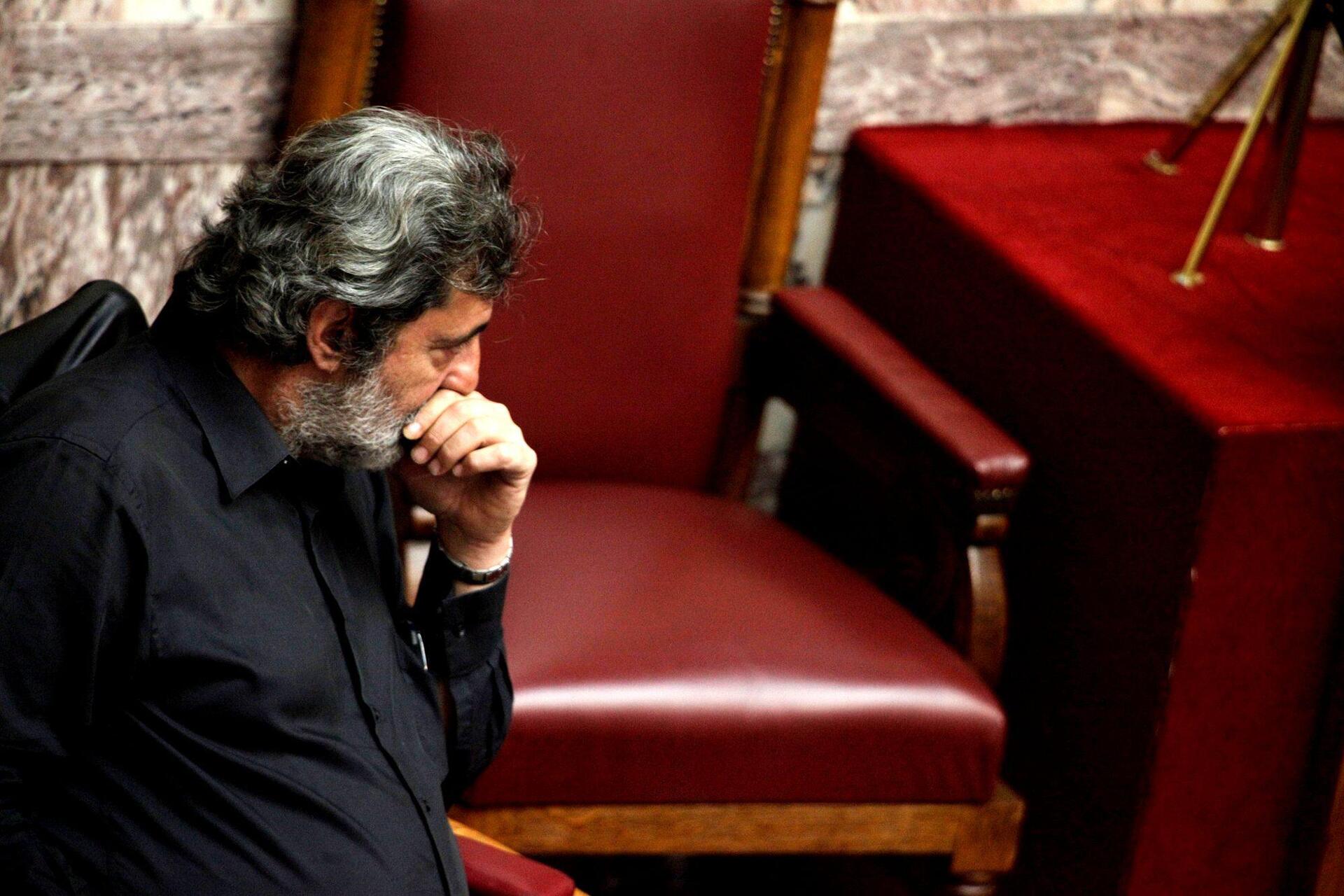 Ο Πολάκης άφησε τους τσαμπουκάδες και έπιασε τις μαντινάδες [βίντεο]