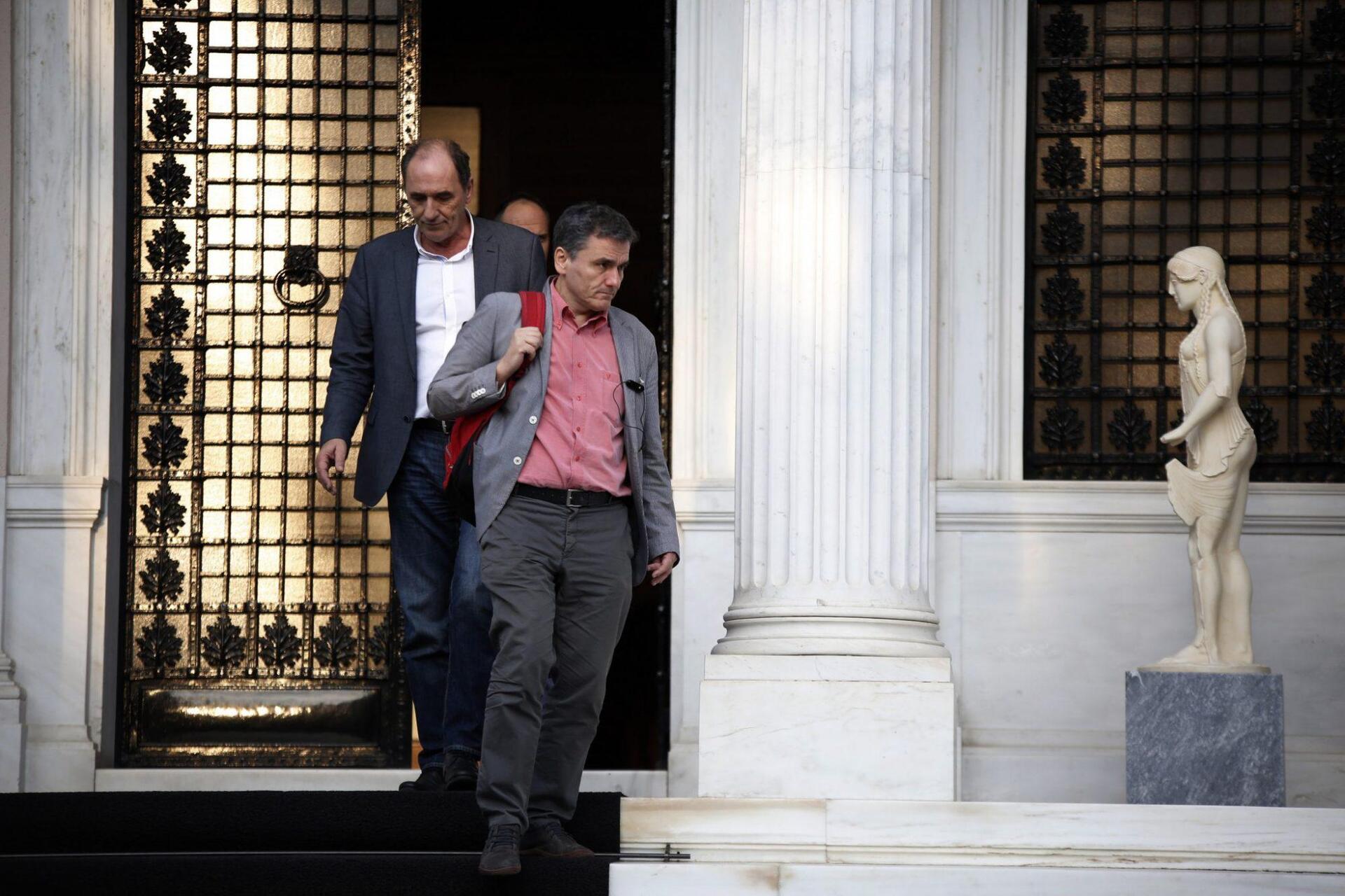 Κι άλλα μέτρα εκτός από το 24% του ΦΠΑ που… όμως δεν είναι αρκετά