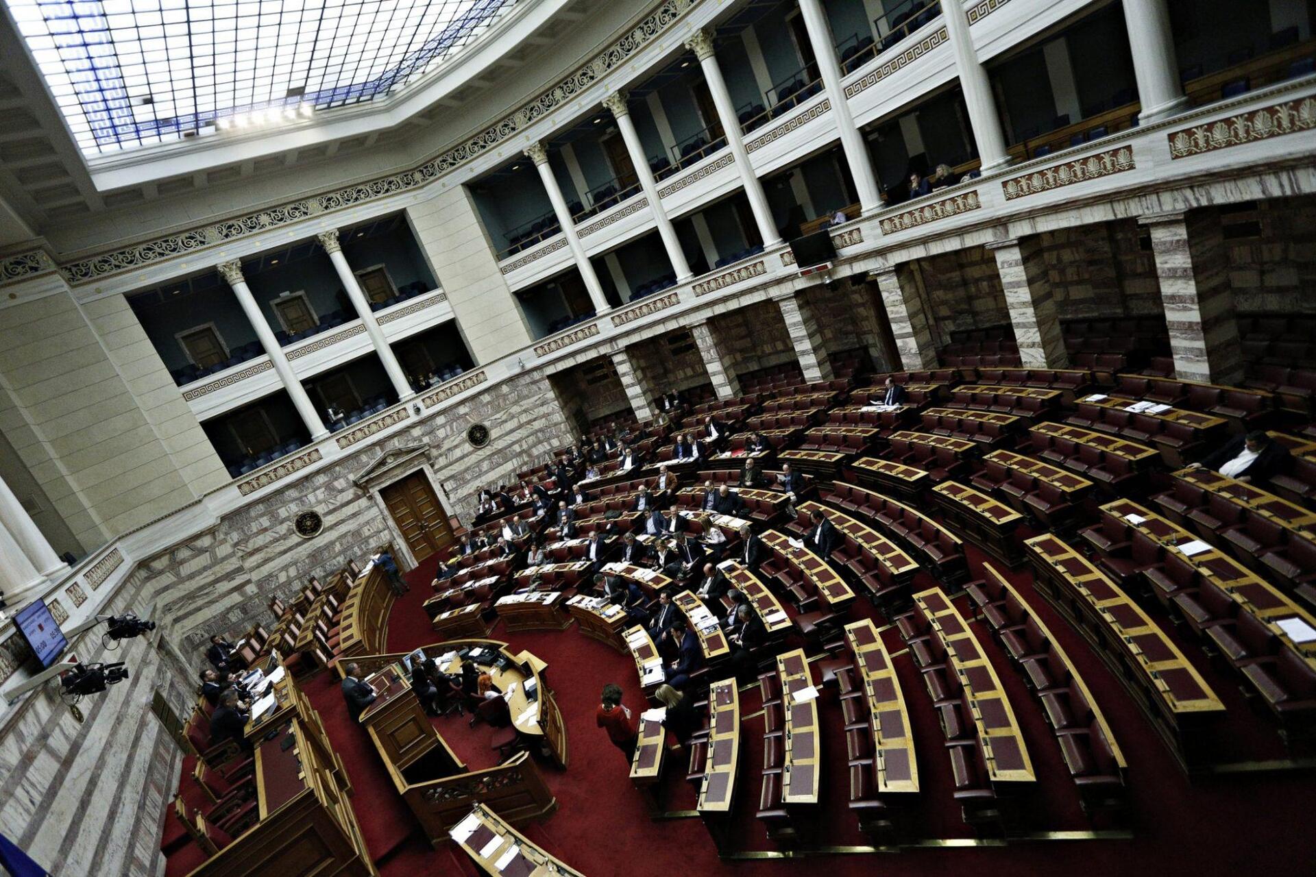 Κατατέθηκε στη Βουλή το πολυνομοσχέδιο για το ασφαλιστικό