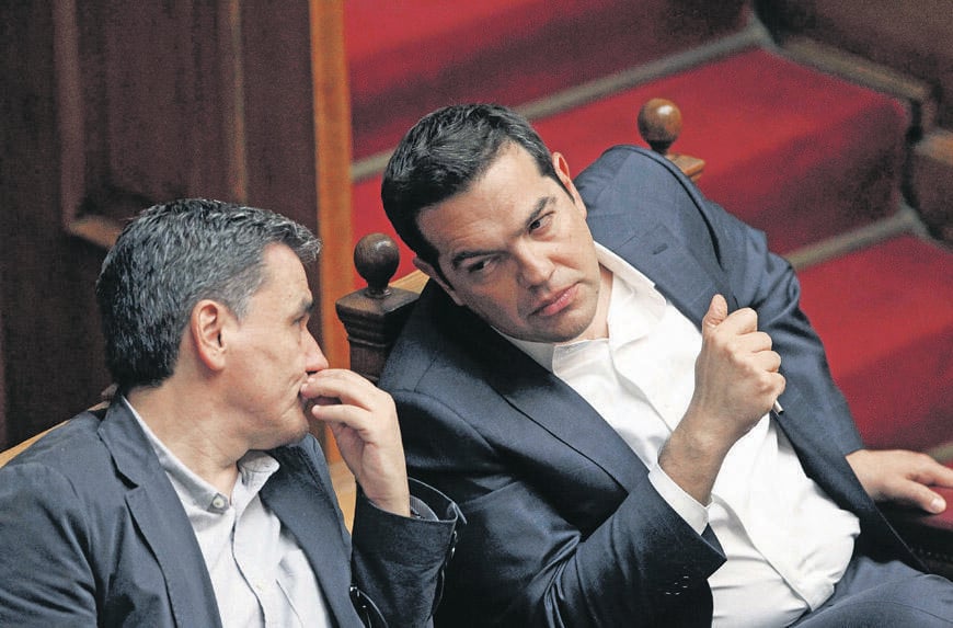 Και φορολογούν και κοροϊδεύουν!