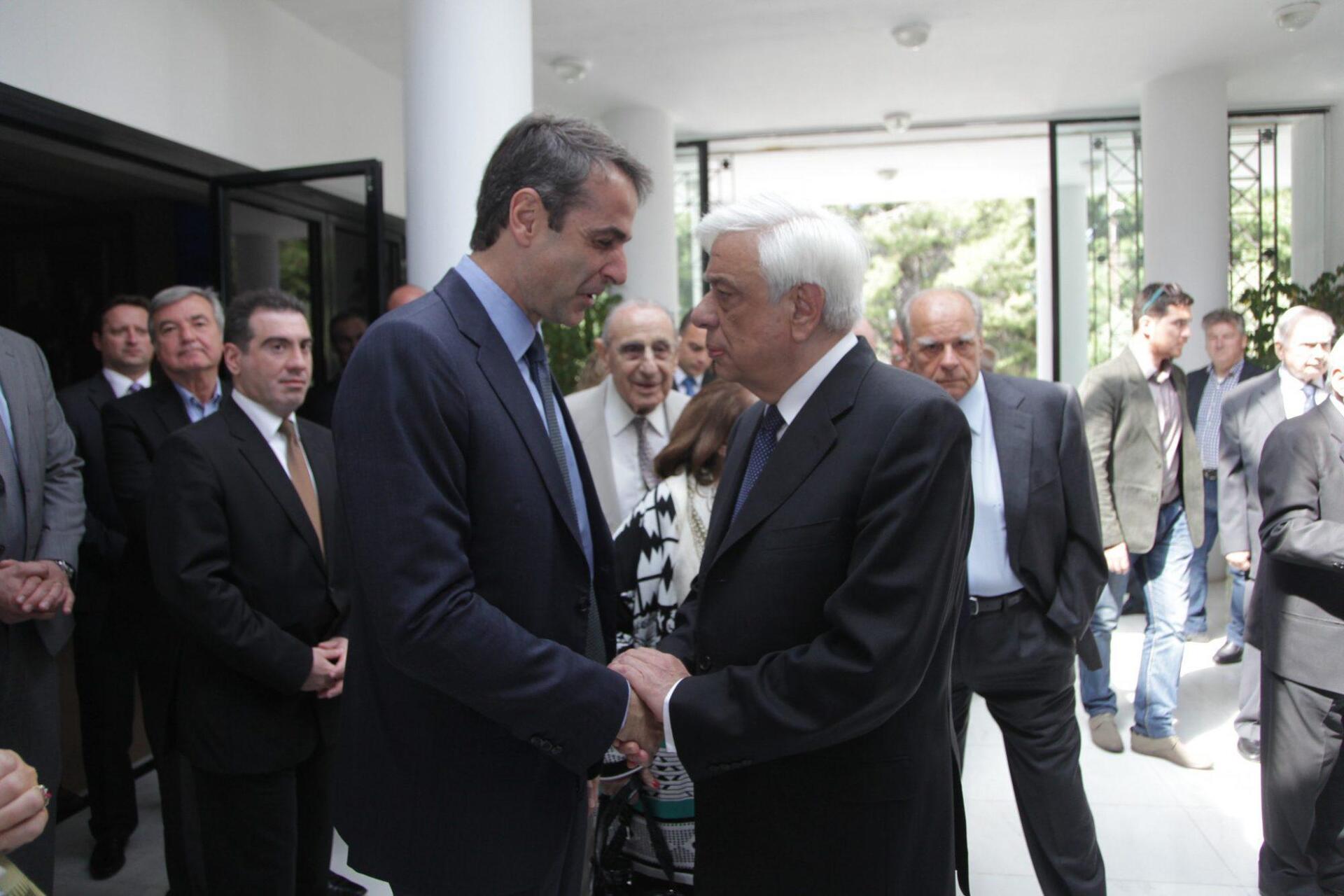 Τι είπε ο Μητσοτάκης για τις δηλώσεις Παυλόπουλου για το νόμισμα