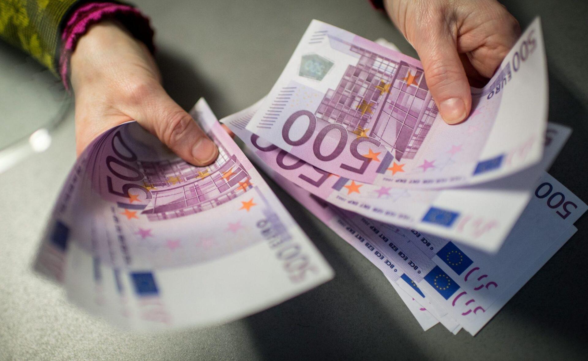 «Ξεπαγώνουν» 40.000 εφάπαξ