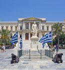 Η Σύρος στην κορυφή των προτεινόμενων νησιών για τις διακοπές των Ιταλών το φθινόπωρο