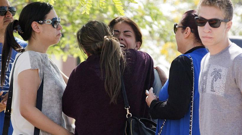 Aυτό είναι το πλήρωμα του αεροσκάφους της EgyptAir - Συντετριμμένοι οι συγγενείς των επιβαινόντων του Airbus A320 Aυτό είναι το πλήρωμα του αεροσκάφους της EgyptAir - Συντετριμμένοι οι συγγενείς των επιβαινόντων του Airbus A320