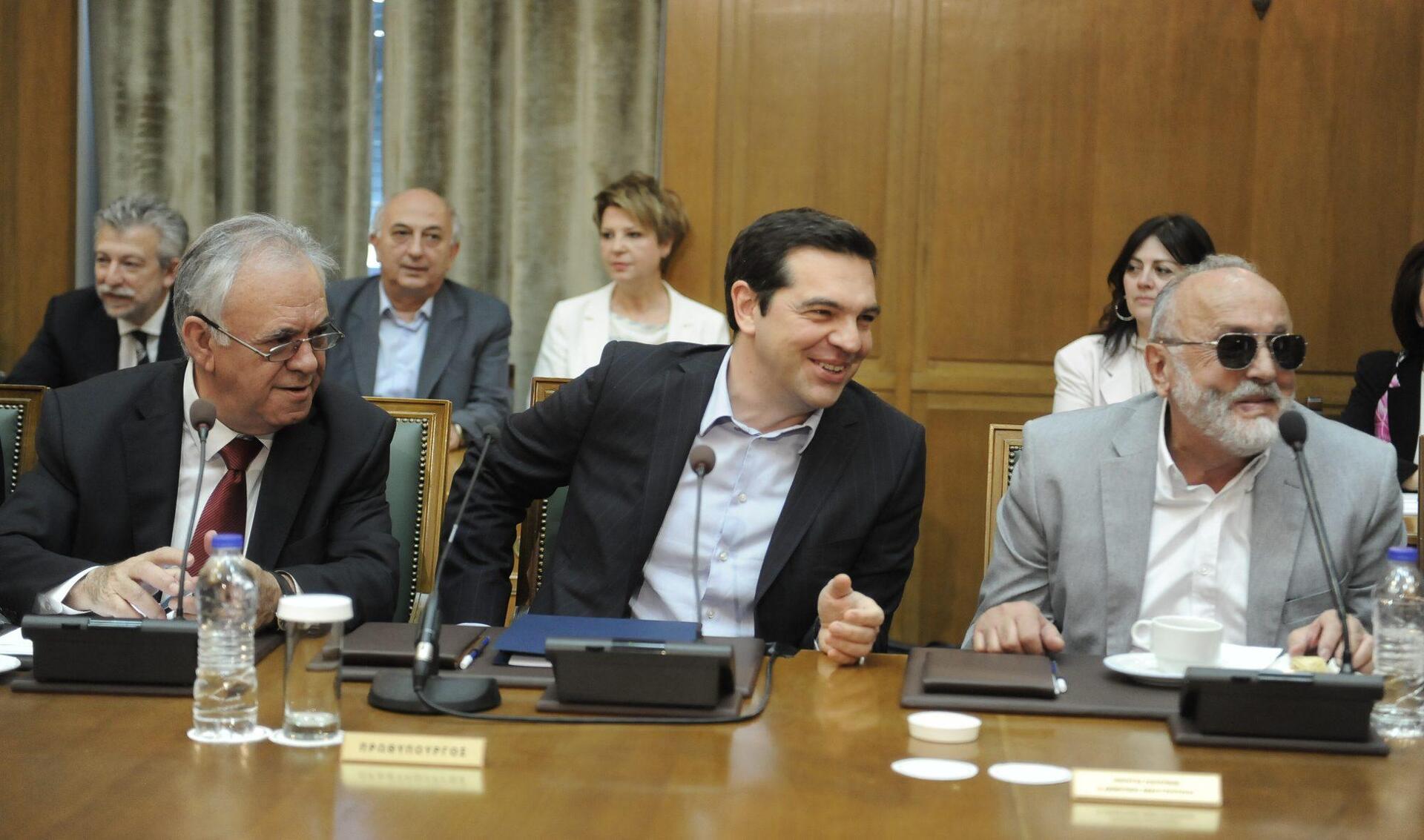 Ωμή ομολογία Τσίπρα: Εμείς προτείναμε τον κόφτη μισθών και συντάξεων