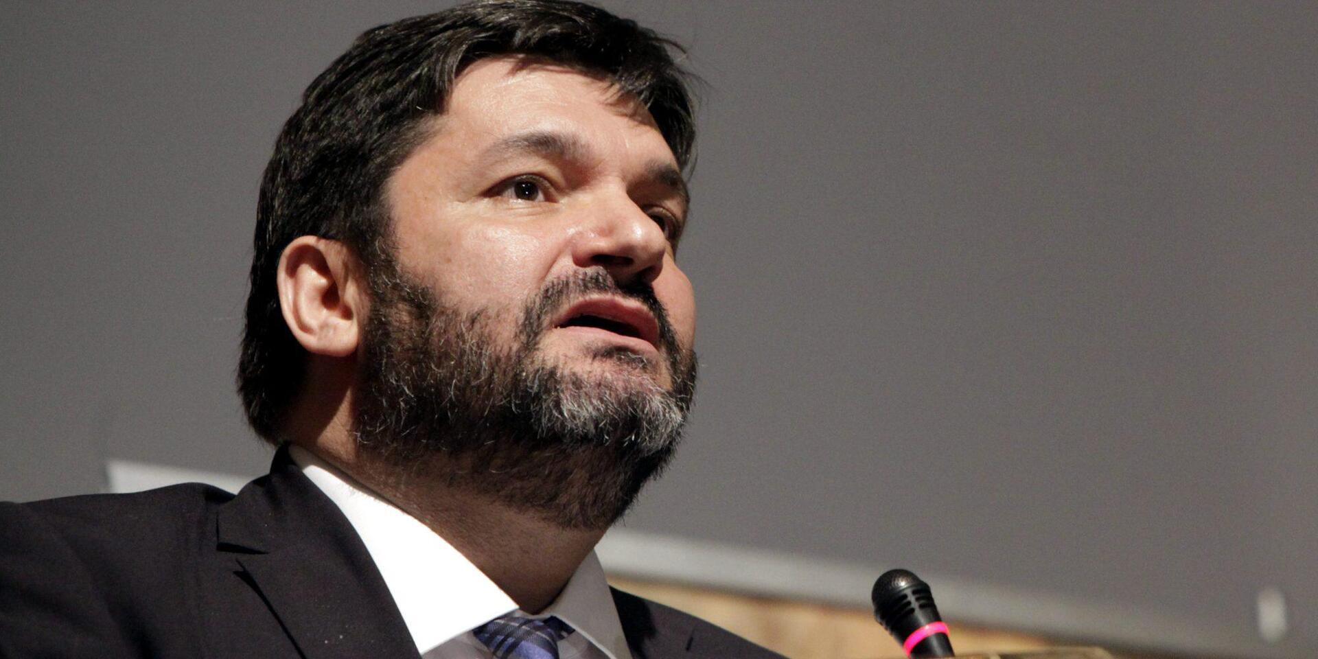 Ο Φαήλος μιλά για «καραγκιοζιλίκι» για την παραλλαγή του Καμμένου