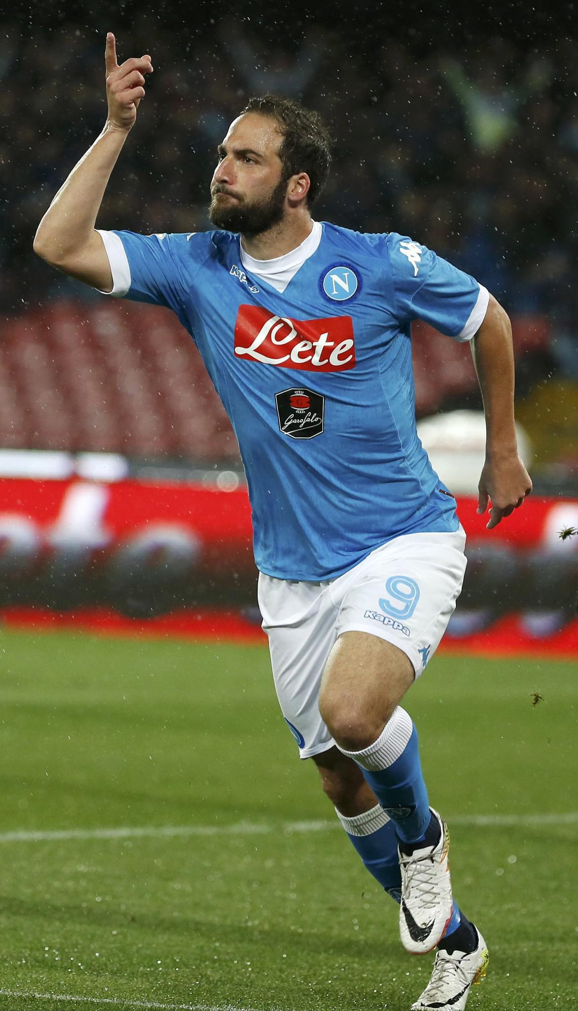 higuain-napoli-1000
