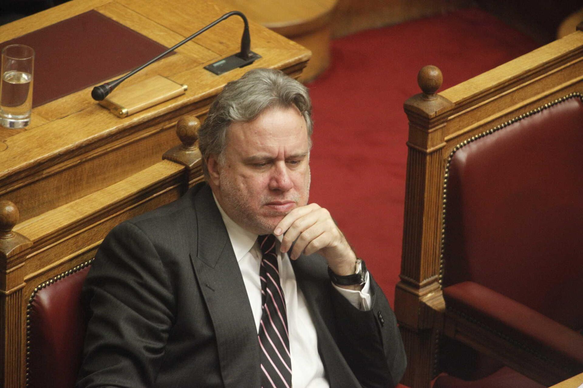 Κατρούγκαλος: Θα αντικαταστήσουμε την επιστροφή του ΕΚΑΣ με άλλα μέτρα