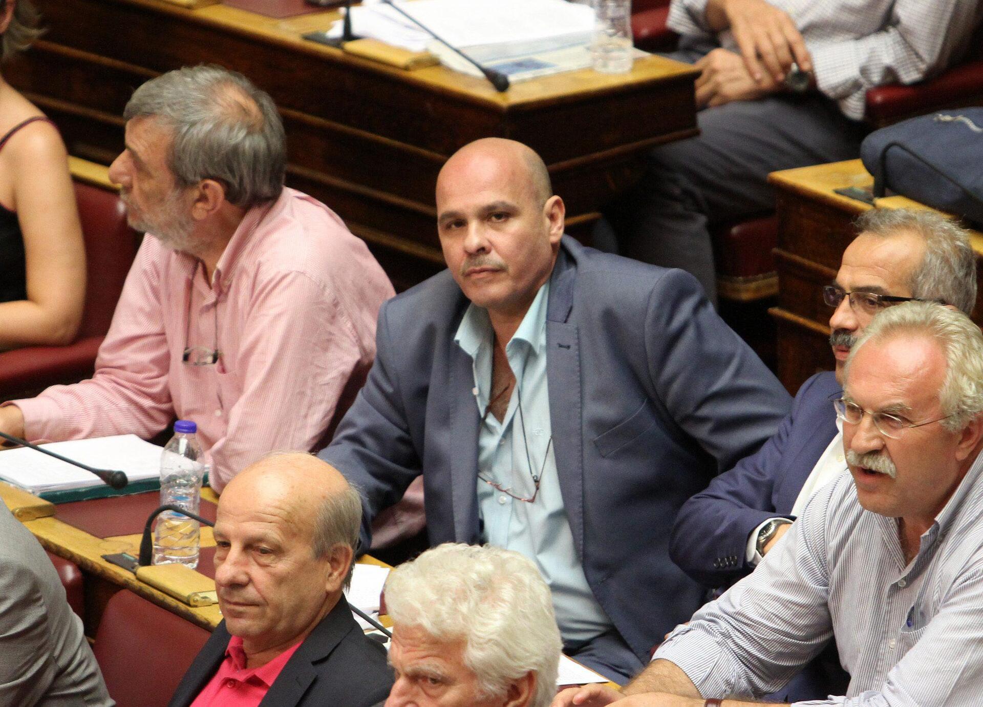 O Μιχελογιαννάκης ανακοίνωσε νέα αντιμνημονιακή τάση εντός του ΣΥΡΙΖΑ