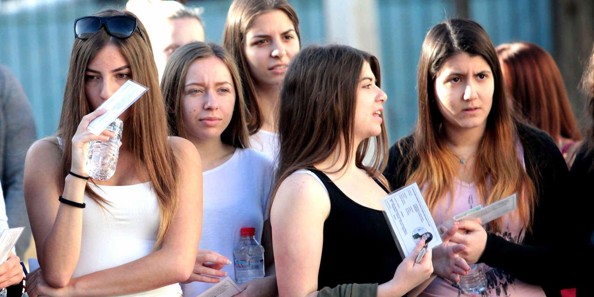 Συνεχίζεται το «ράβε – ξήλωνε» στην Παιδεία με νέα αλχημεία Γαβρόγλου