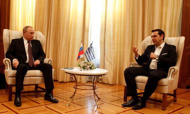 poutin-tsipras-kanapes-1000