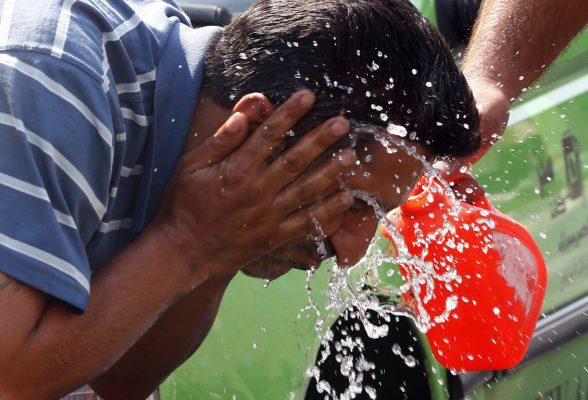 Καιρός: Ανεβαίνει ο υδράργυρος το Σαββατοκύριακο - Πού θα αγγίξει 35αρια