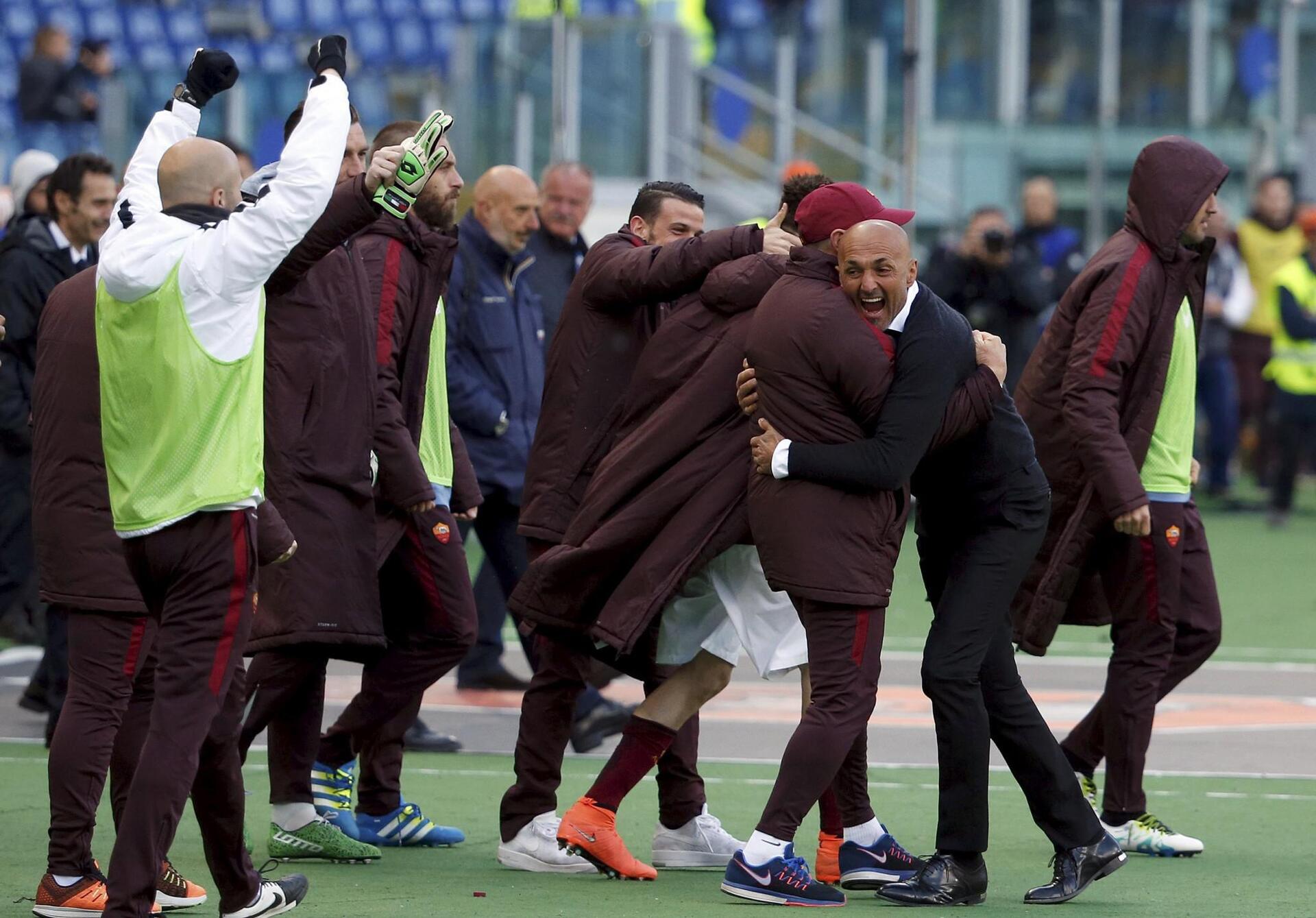 Football Soccer - AS Roma v Napoli - Italian Serie A