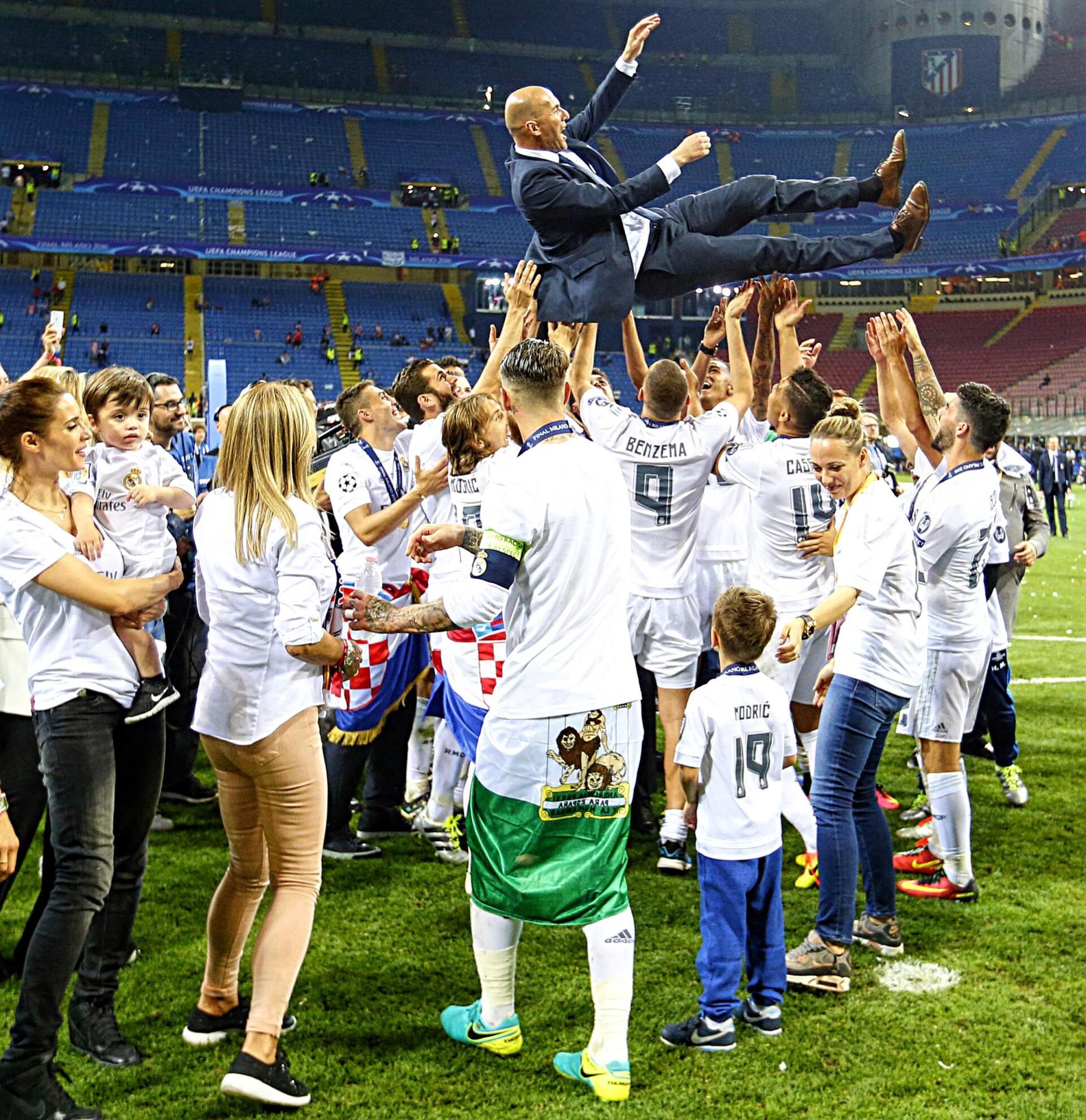 zinedine-zidane-real-madrid-1000 (5)