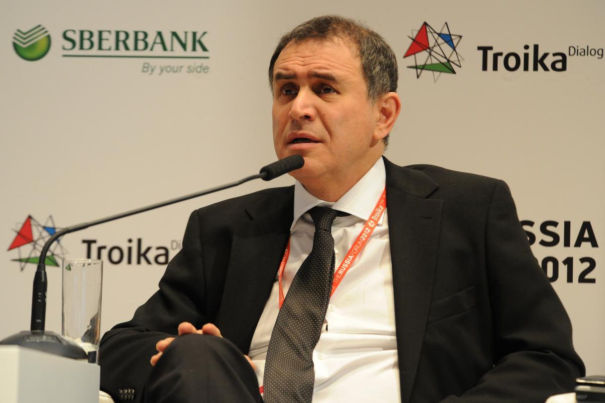 Ρουμπινί: Το Brexit ίσως οδηγήσει σε αποσύνθεση ή την ΕΕ ή τη Βρετανία