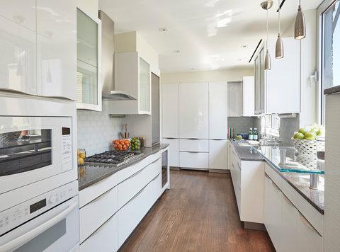 061316-marilyn-monroe-apt-4