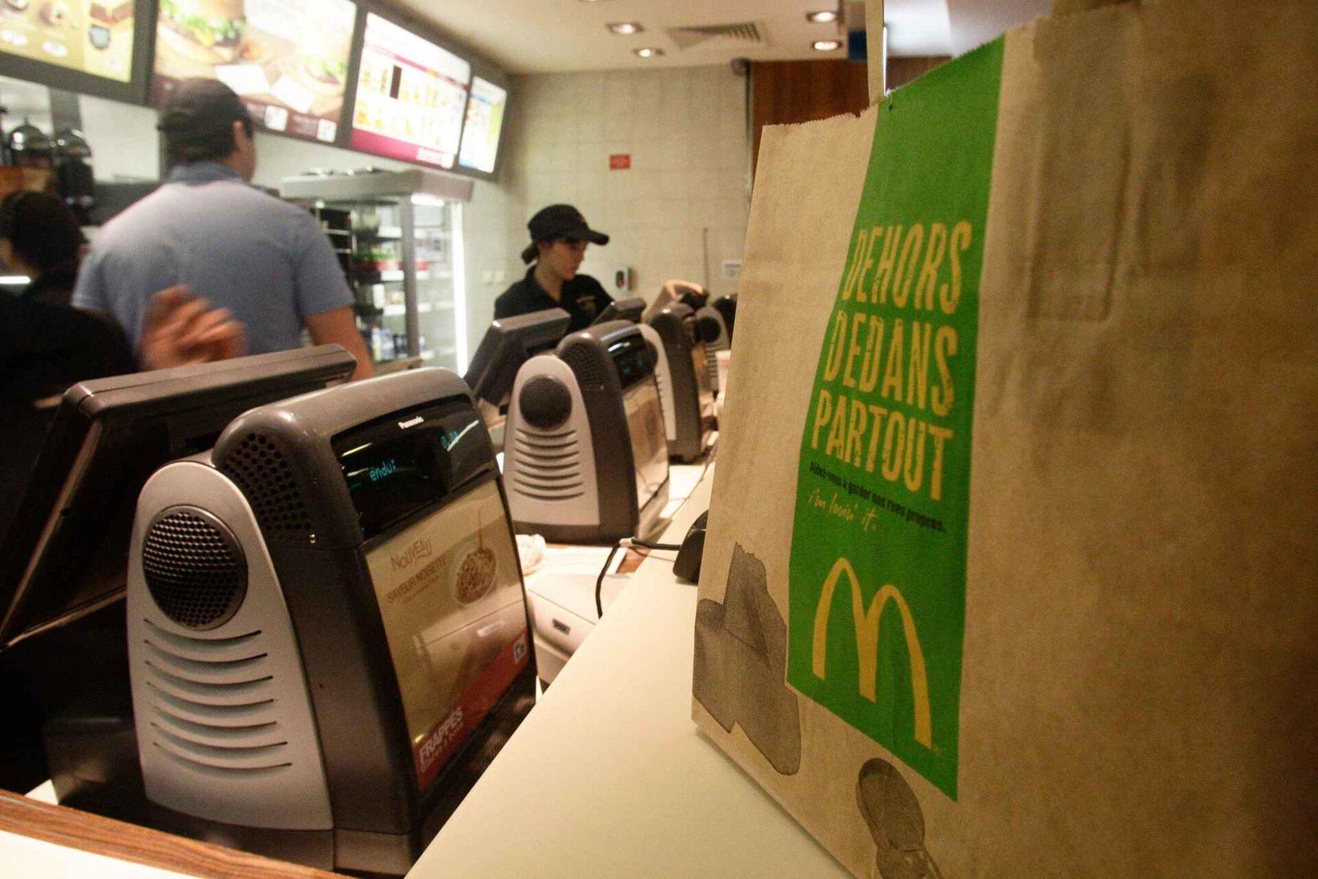 Πήγαν να ληστέψουν fast food και έπεσαν πάνω σε άνδρες της… γαλλικής στρατοφυλακής