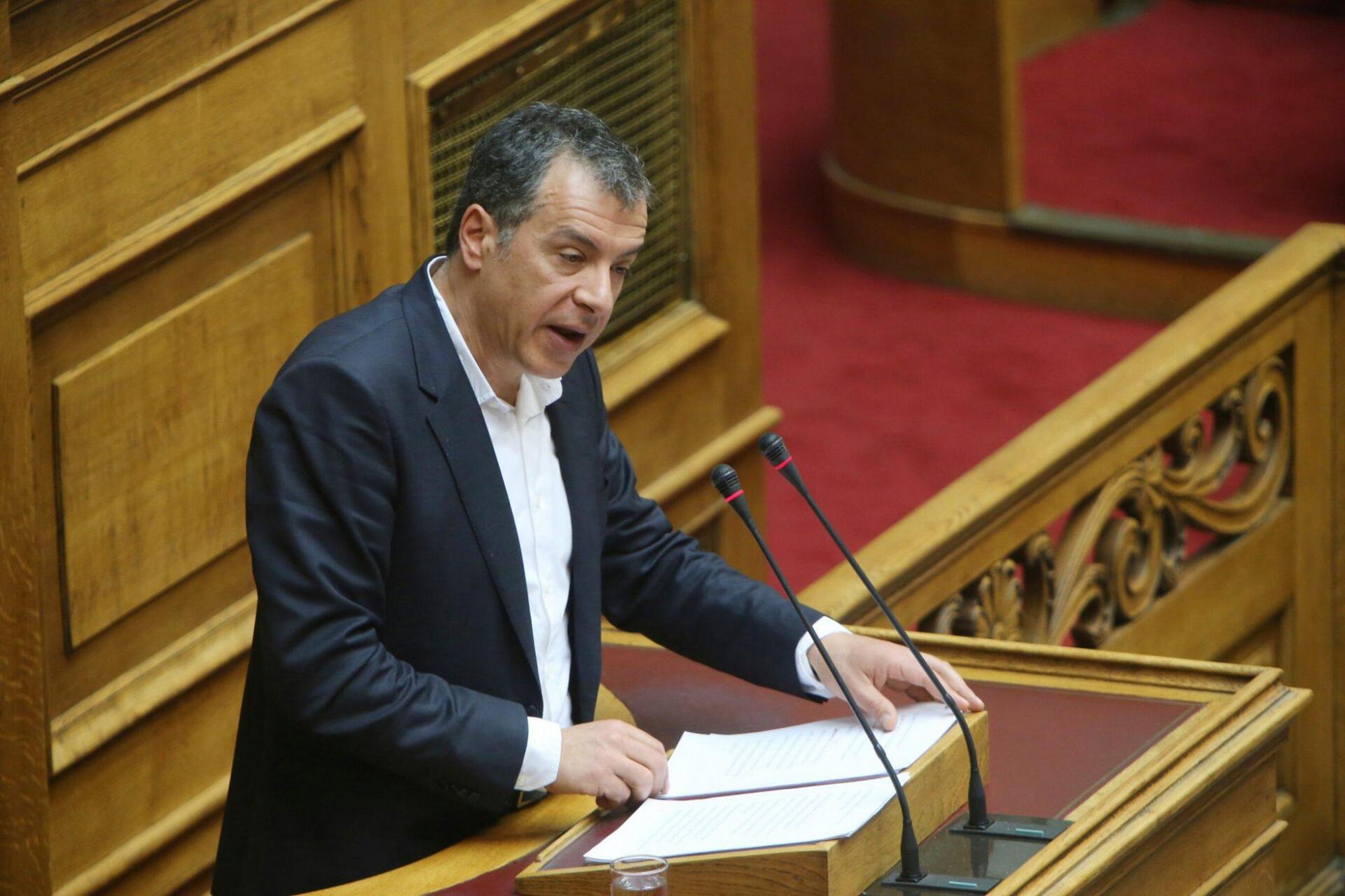 Ποτάμι: Η κυβέρνηση να μην χρησιμοποιήσει το Σύνταγμα ως παραβάν για τη αποτυχημένη της πολιτική