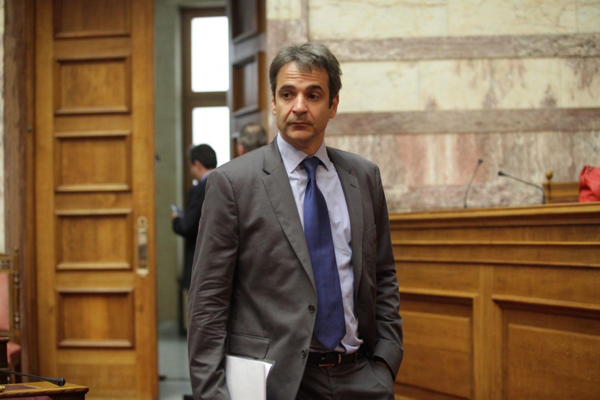 Μητσοτάκης: Οι Έλληνες υποφέρουν από τους φόρους και ο Τσίπρας ξέπλυνε offshore φοροφυγάδων πολιτικώ