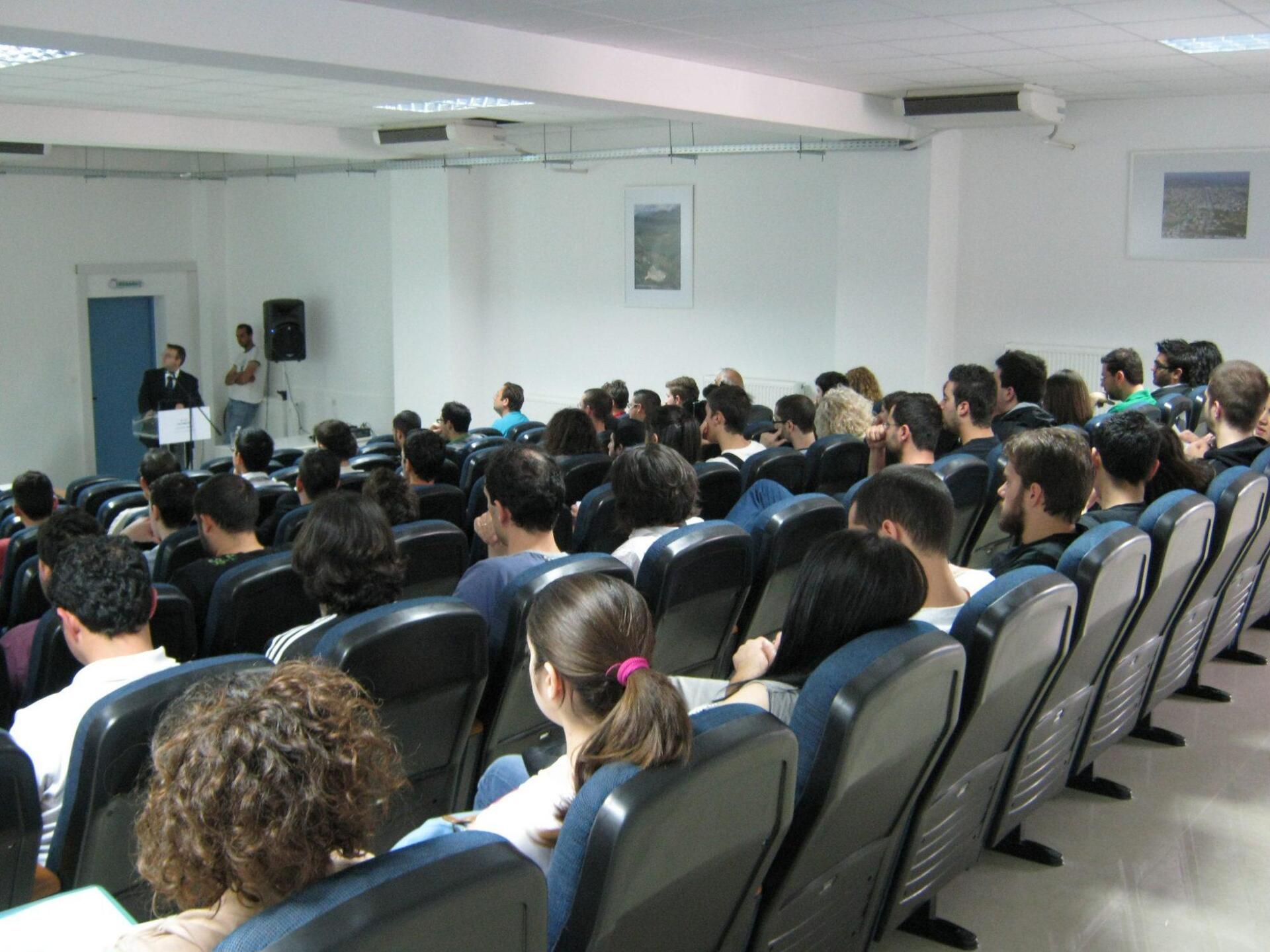 ΤΕΙ: Δυσφορία για τα πορίσματα των επιτροπών διαλόγου για την Παιδεία