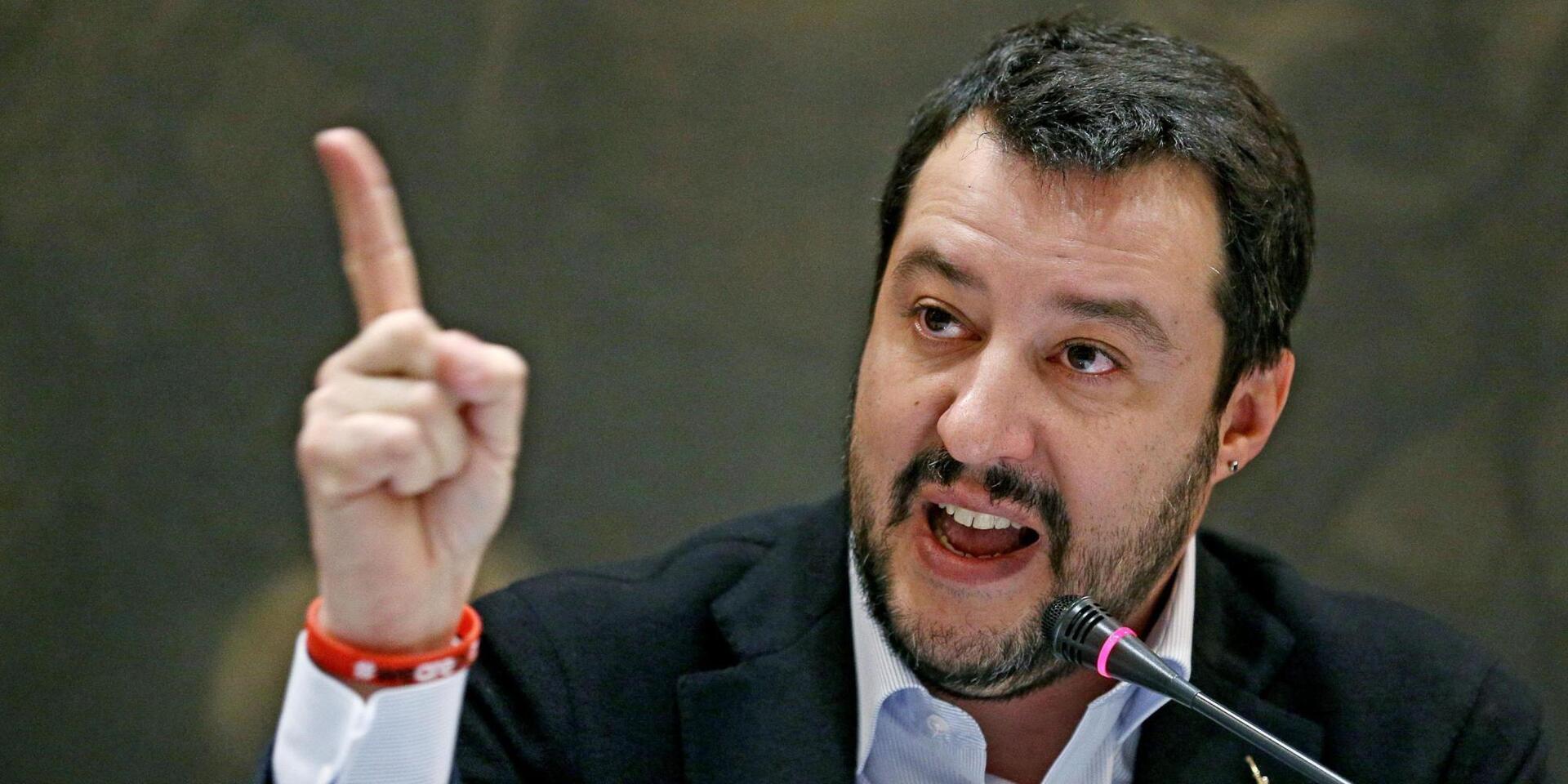 Το τραβάει στα άκρα ο Σαλβίνι: Θα στείλουμε αστυνομικούς στα σύνορα με τη Γαλλία