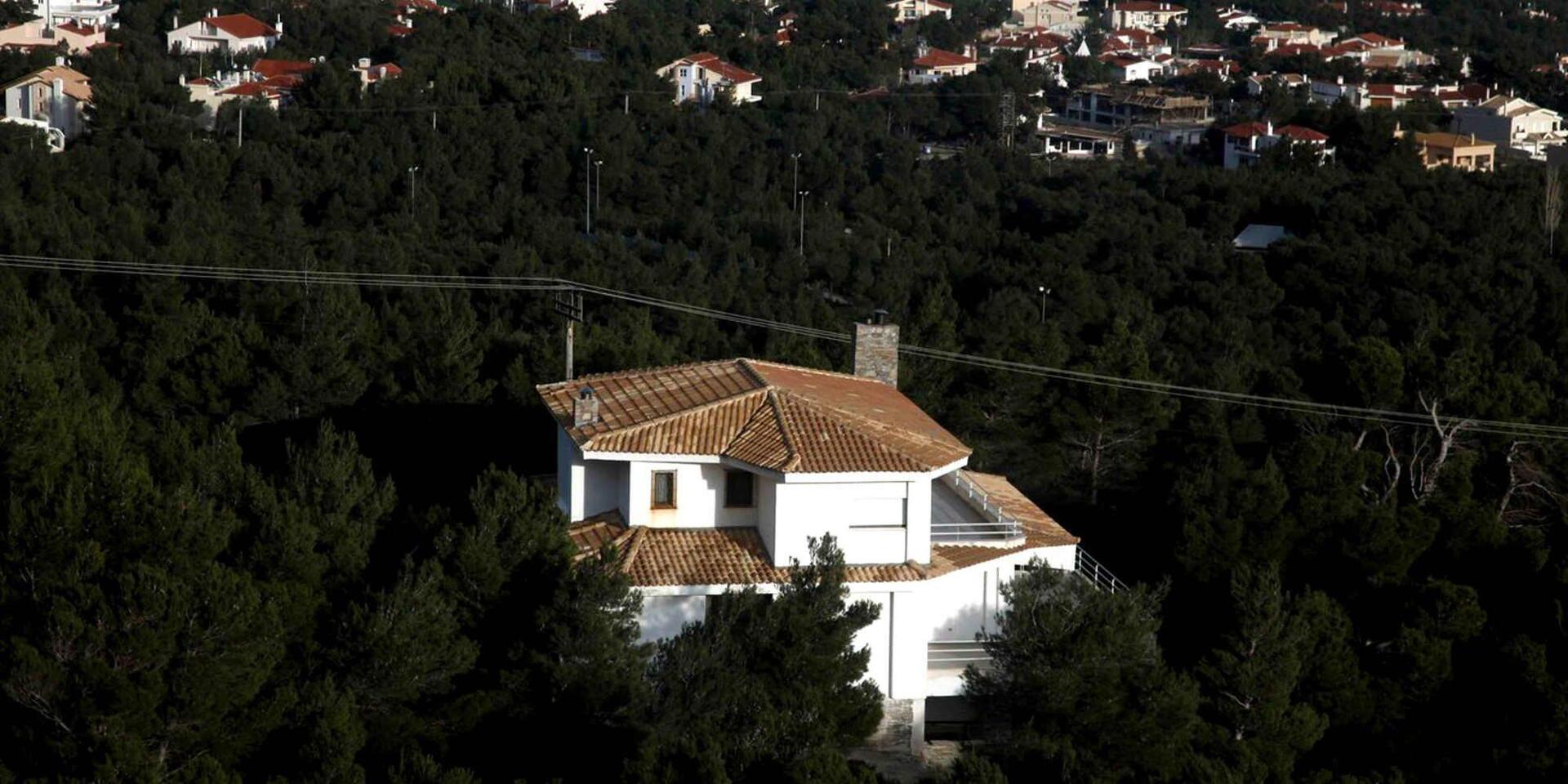 Μπουλντόζες στα αυθαίρετα που χτίστηκαν επί… μνημονίων