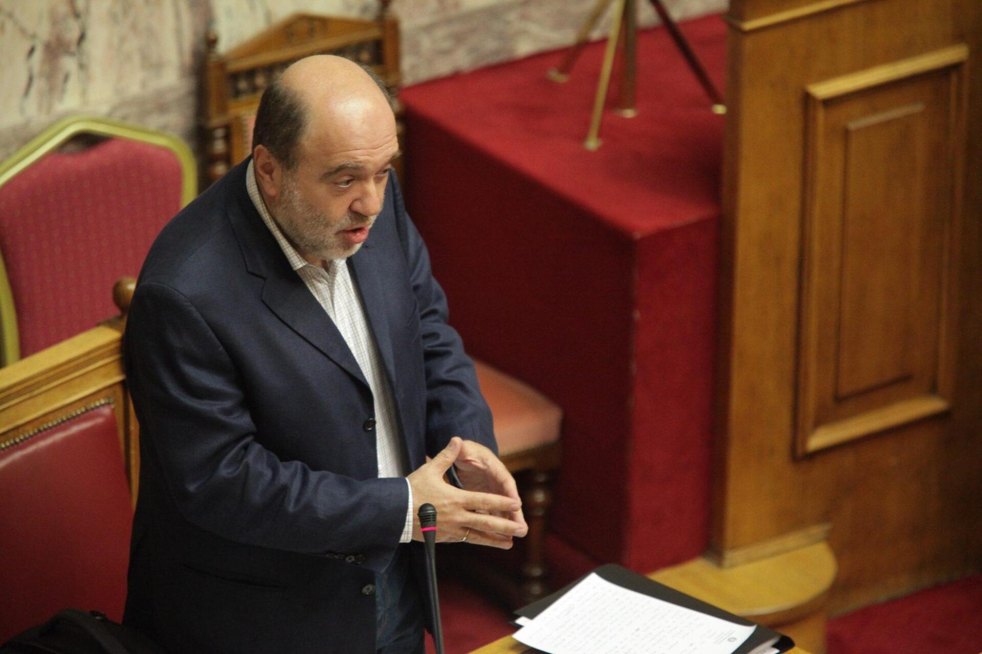 Ενίσχυση του ΣΔΟΕ με προσωπικό υψηλών προσόντων προανήγγειλε ο Αλεξιάδης