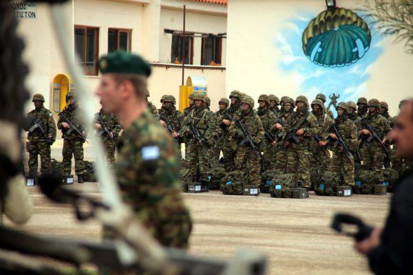 Έρχονται 1.700 προσλήψεις ΕΠΟΠ στις Ένοπλες Δυνάμεις