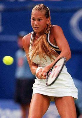 kournikova-10