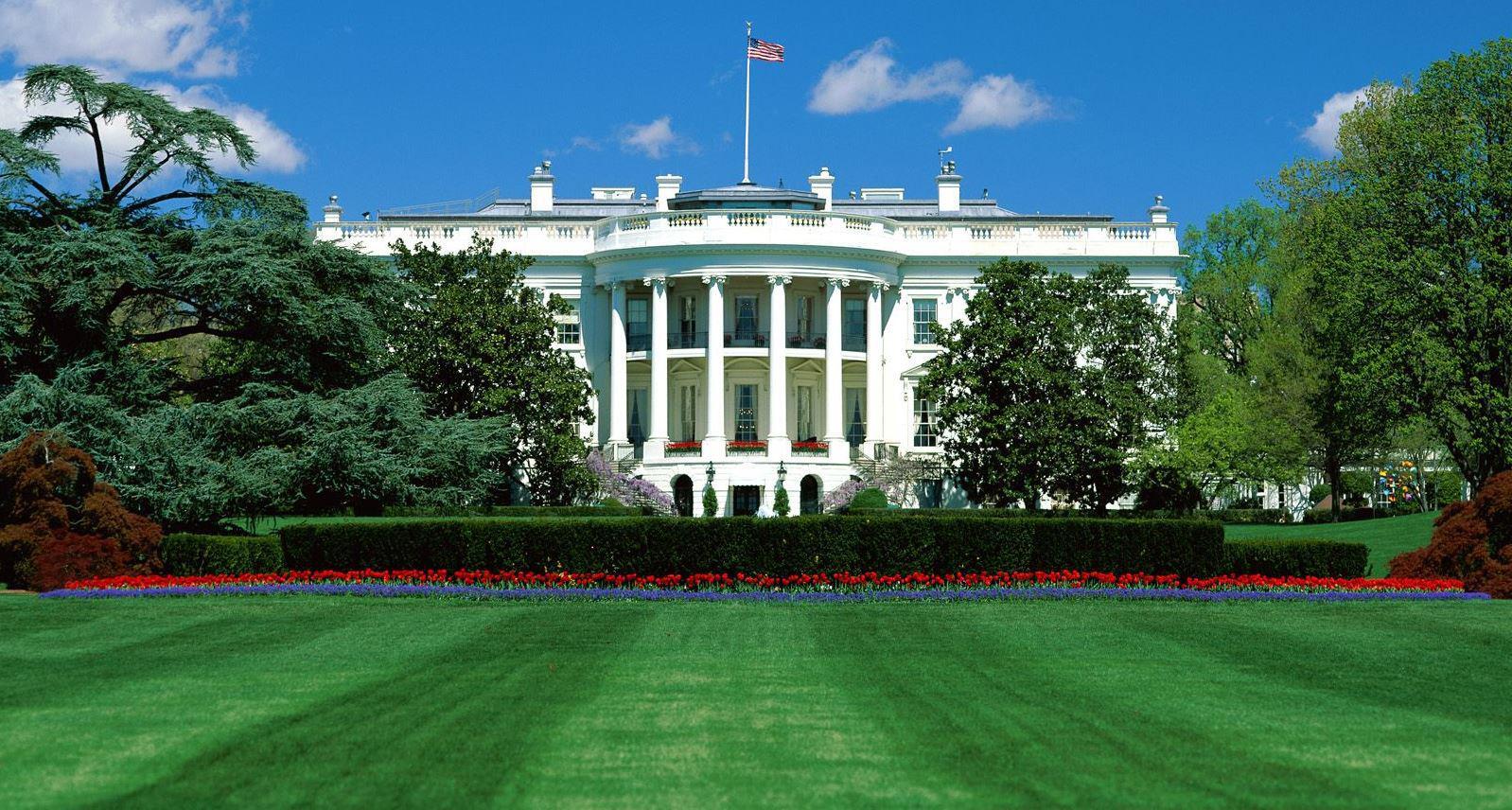 Πόσα χρήματα «βγάζει» ο πρόεδρος των ΗΠΑ