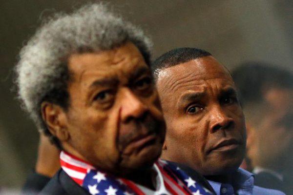 Boxer promoter Don King (C) and Former world champion boxer and gold medalist Sugar Ray Leonard (R) attend the jenazah, an Islamic funeral prayer, for the late boxing champion Muhammad Ali in Louisville, Kentucky, U.S., June 9, 2016. REUTERS/Carlos Barria