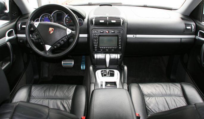 porsche_cayenne_s_2004_innen