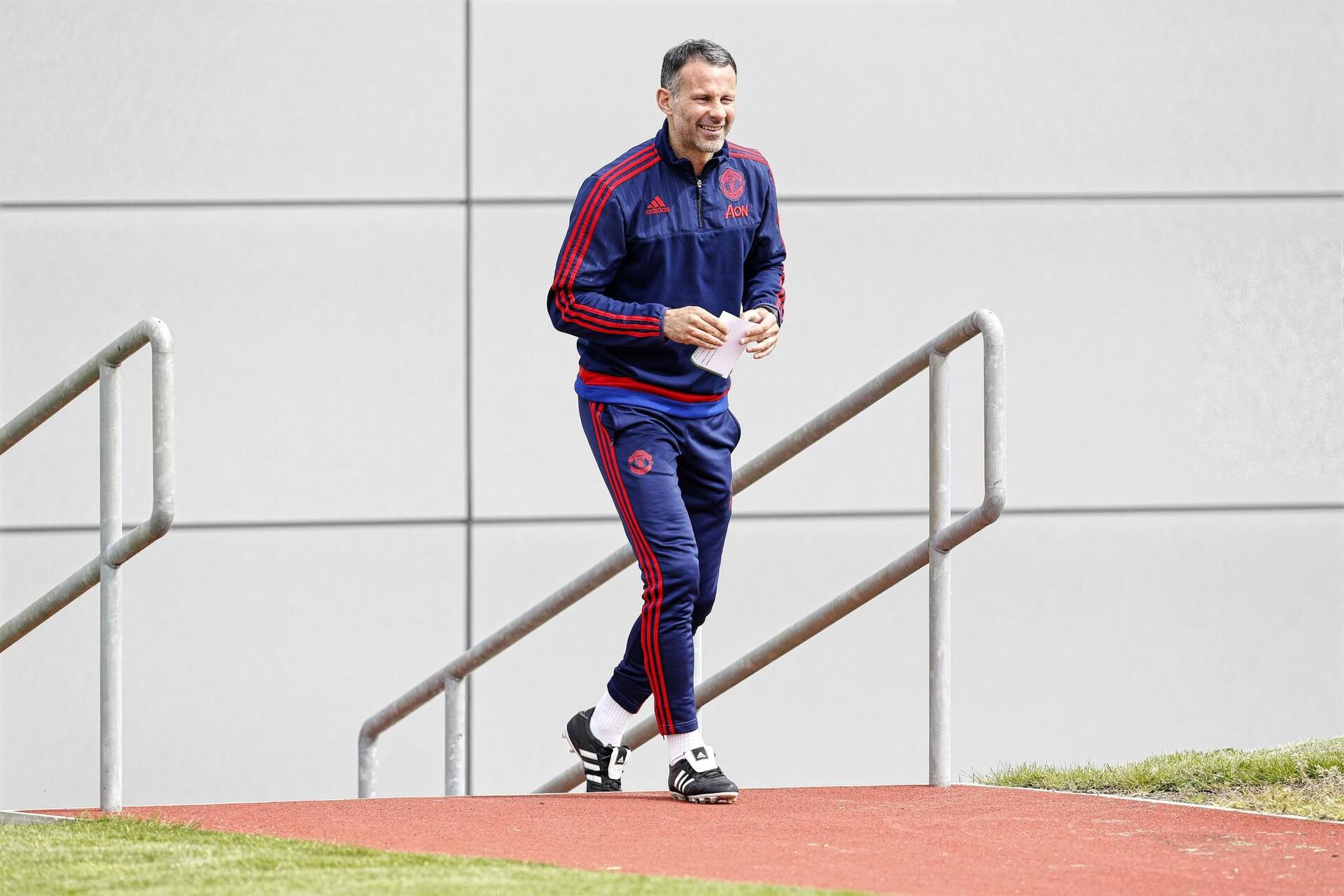 ryan-giggs-1000 (3)
