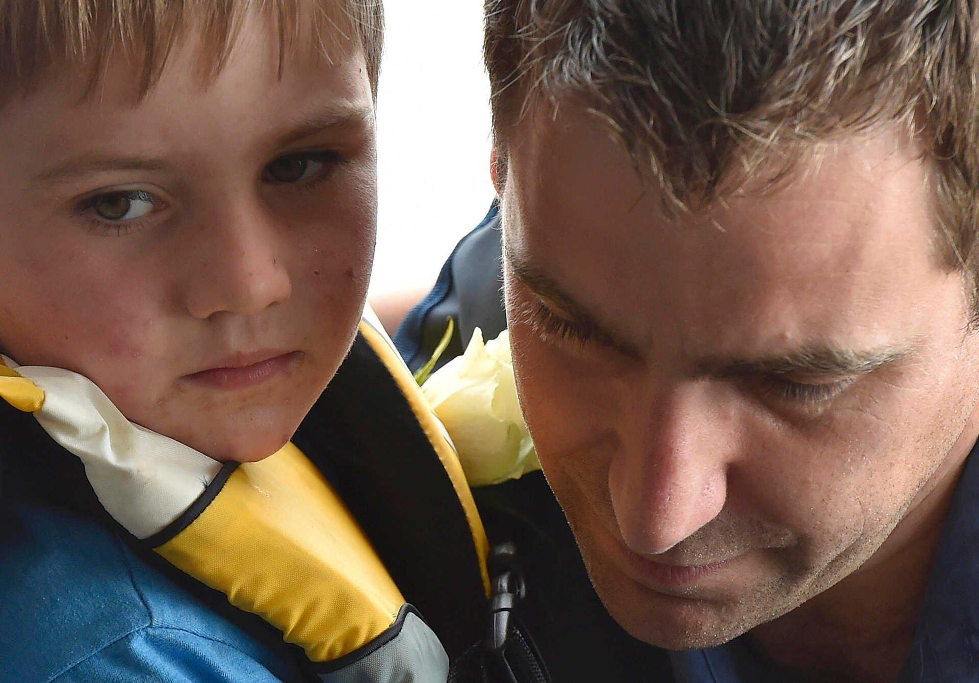 «Λύγισε» ο σύζυγος της Τζο Κοξ στην εκδήλωση μνήμης που έγινε προς τιμή της