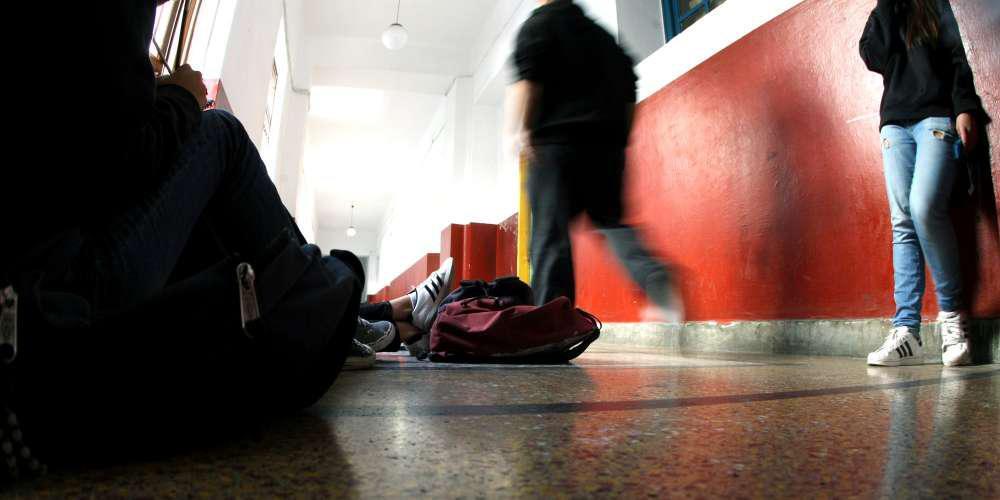 Βύρωνας: Μαθητής λυκείου δέχθηκε άγρια επίθεση γιατί υπερασπίστηκε την αδερφή του!