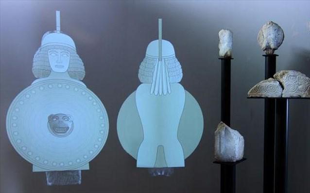 to-mnimeio-4a-kai-tmimata-apo-ta-glupta-kranoforon-polemiston-proballetai-eidiki-psifiaki-efarmogi-me-anaparastasi-tou-mnimeiou-kai-sxediast