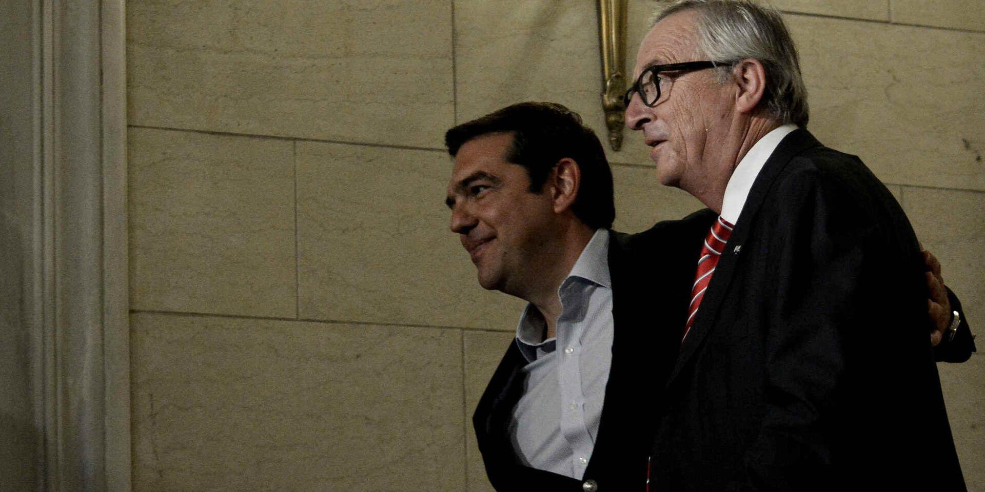 Γιούνκερ: Η Κομισιόν θα σταθεί στο πλάι της Ελλάδας