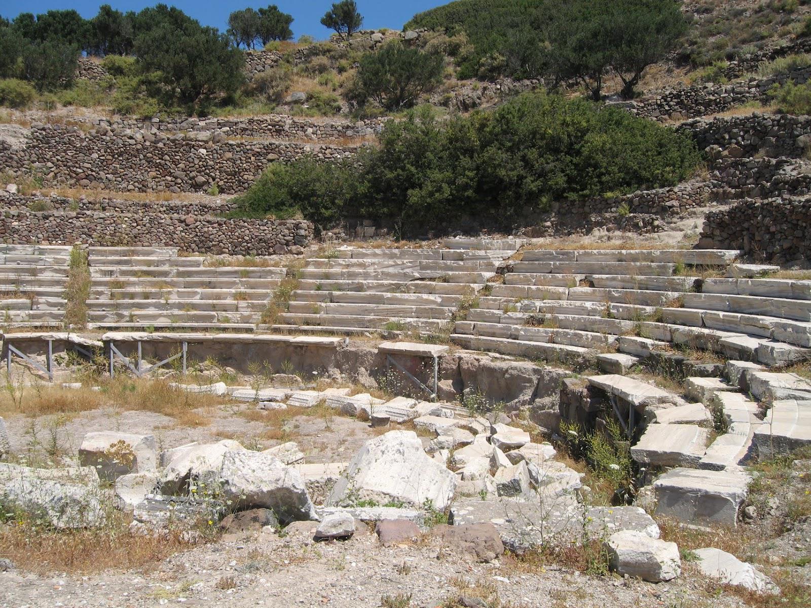 Αρχαίο θέατρο Μήλου: Έτοιμο να υποδεχθεί το κοινό στις 9 Ιουλίου