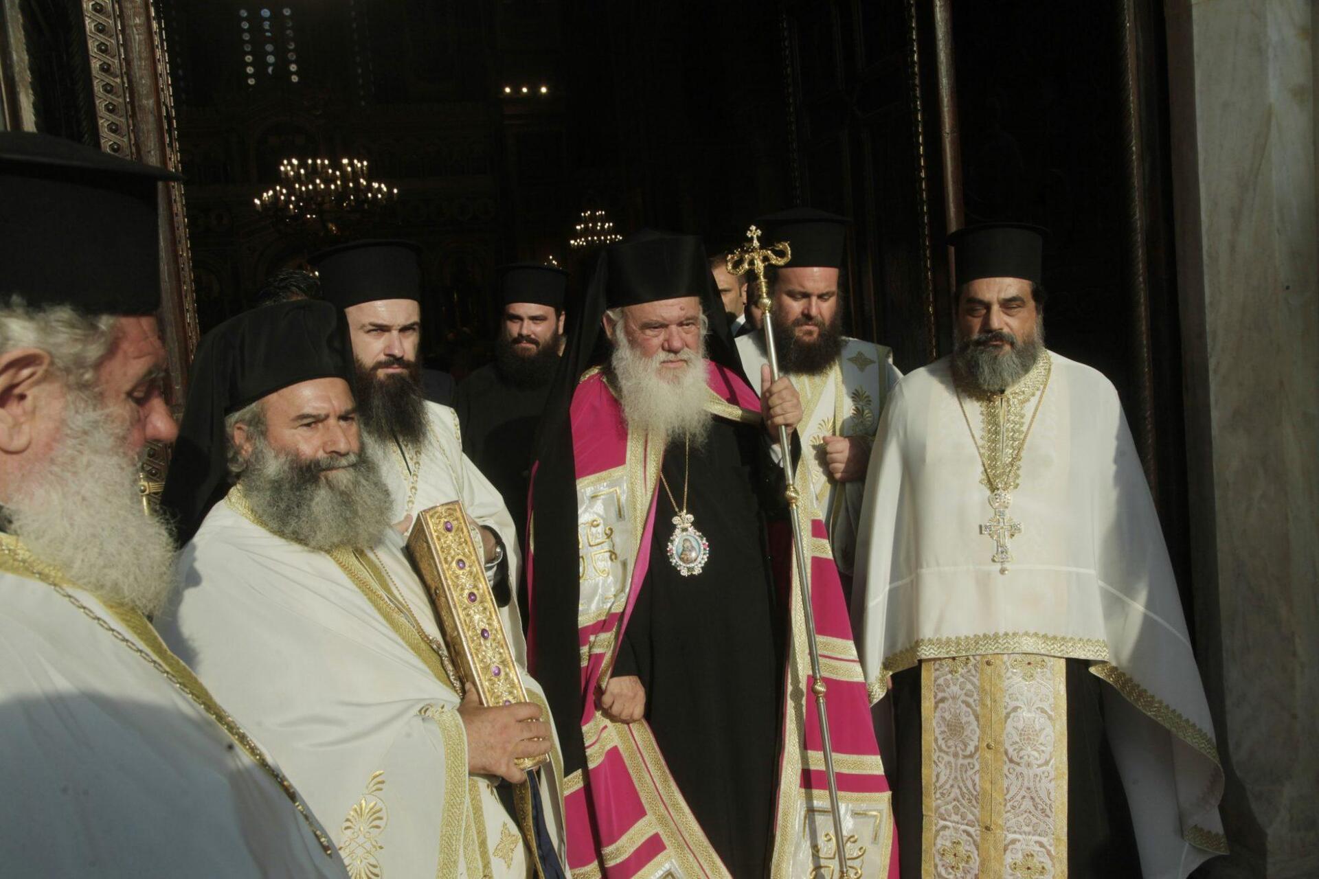 Επαναλειτούργησε ο Μητροπολιτικός Ναός Αθηνών μετά από 7 χρόνια [εικόνες]