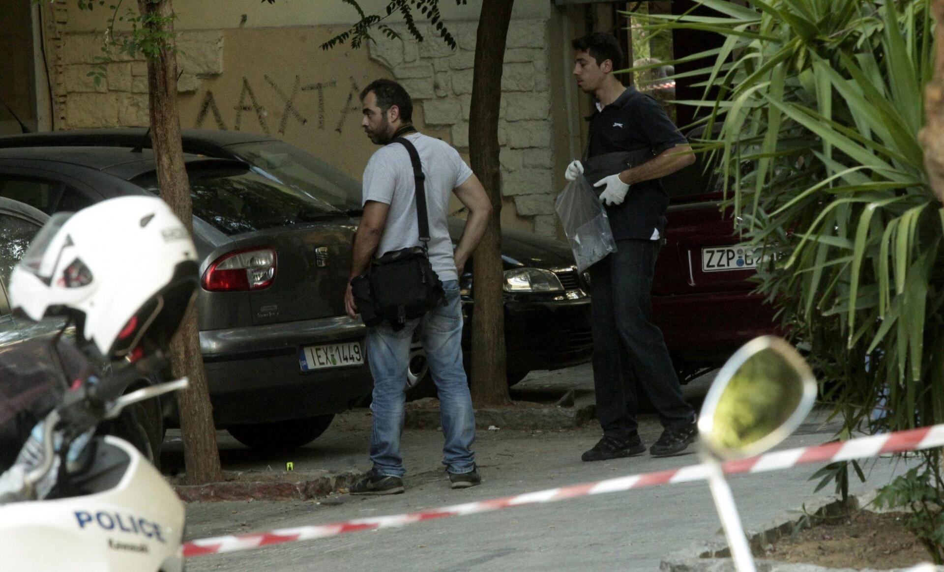 Φαρ Γουέστ στην Ομόνοια: Ένας νεκρός και δύο τραυματίες από πυροβολισμούς [εικόνες]
