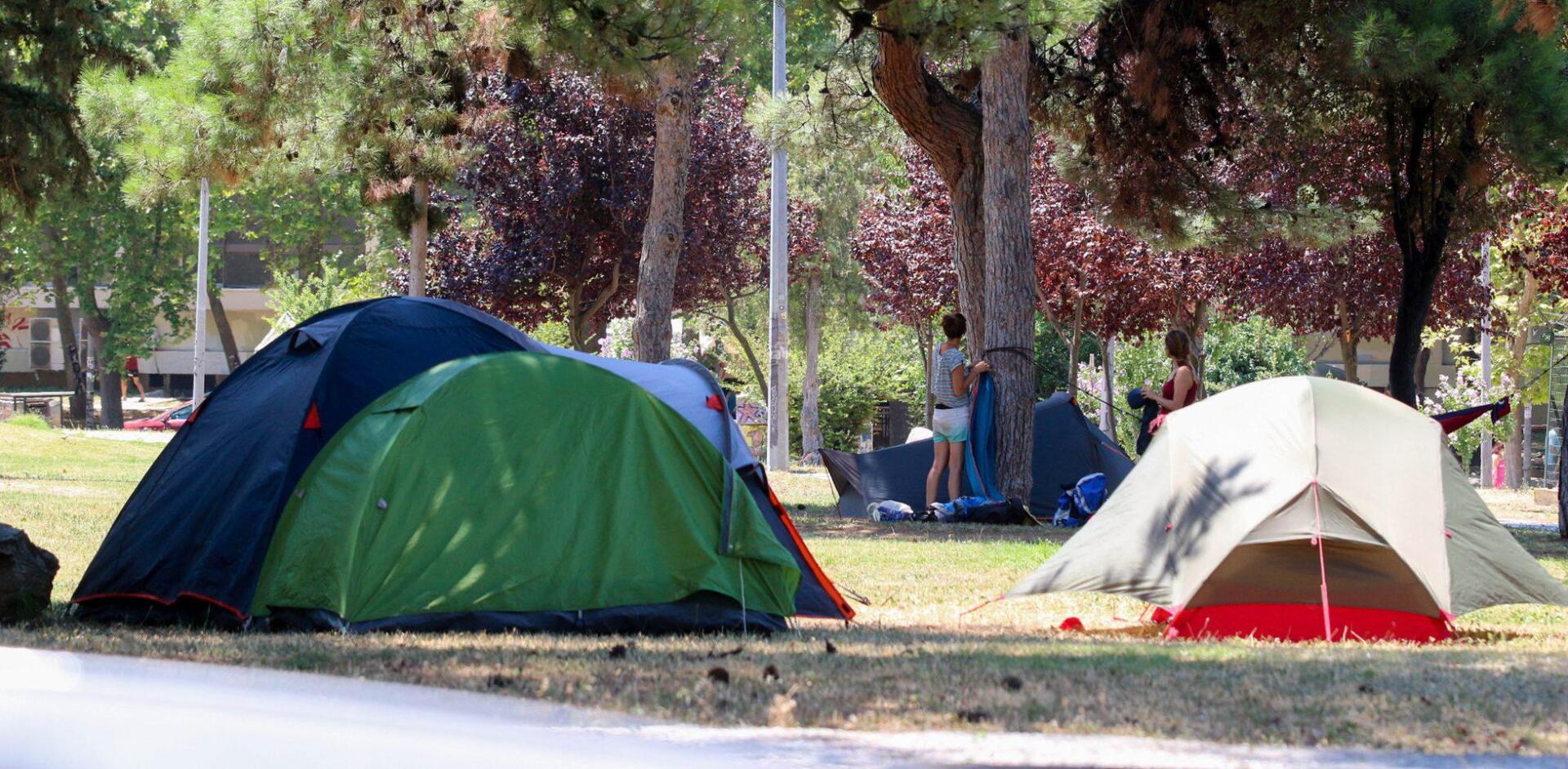 «HotSpot» αναρχικών στο ΑΠΘ με Μαξίμου και Φίλη… θεατές!