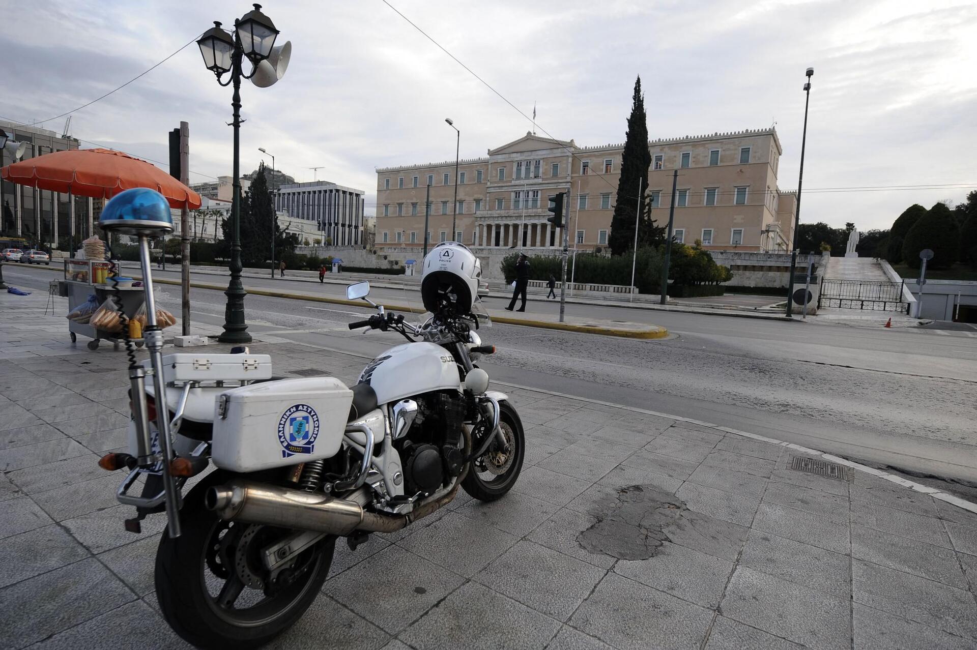 (Μην) πάμε πλατεία