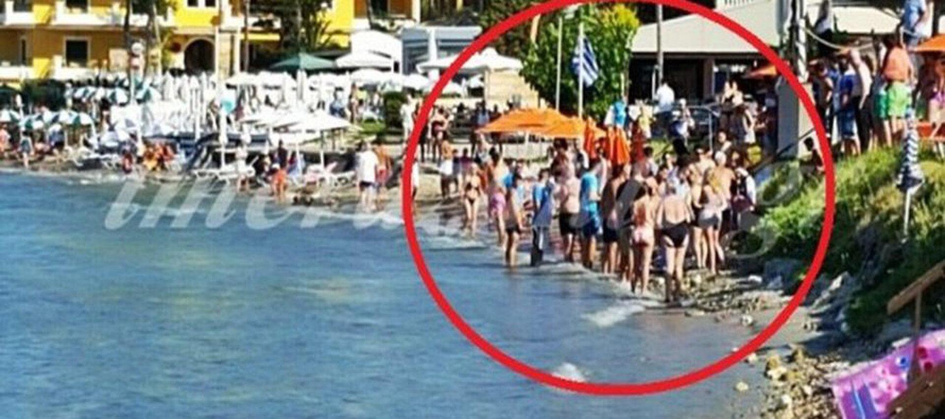 Αγωνία για τον 7χρονο που χτυπήθηκε από ακυβέρνητο σκάφος