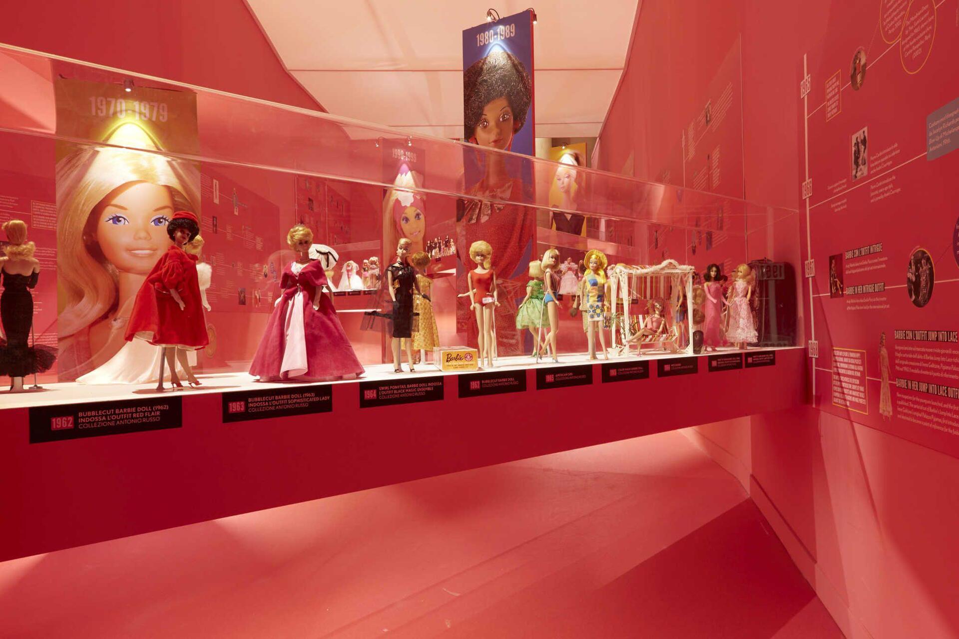 Barbie: Μια έκθεση αφιέρωμα στην πιο διαχρονική κούκλα του κόσμου