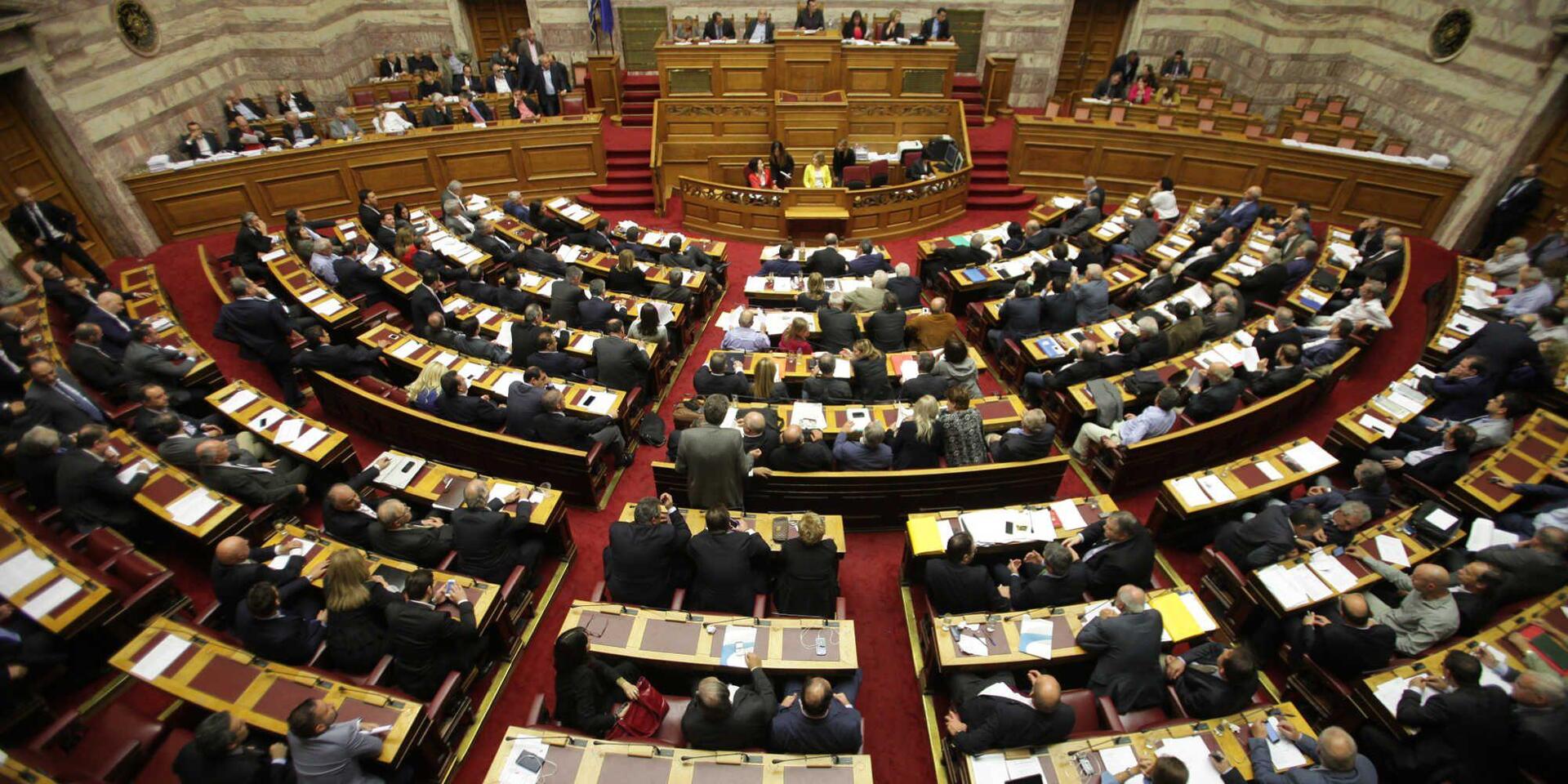Εκλογικός νόμος: «Καταρρέει» ο στόχος της κυβέρνησης για τους 200