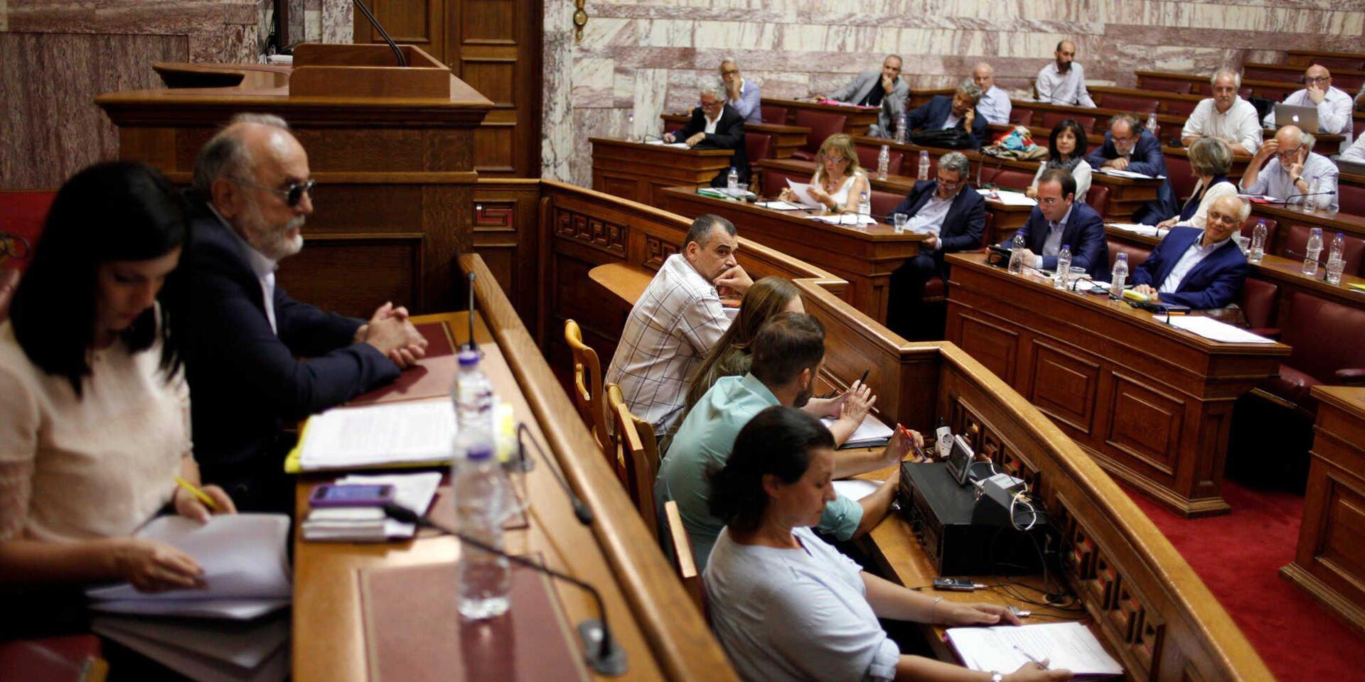 Ψηφίστηκε επί της αρχής ο εκλογικός νόμος στην Επιτροπή της Βουλής