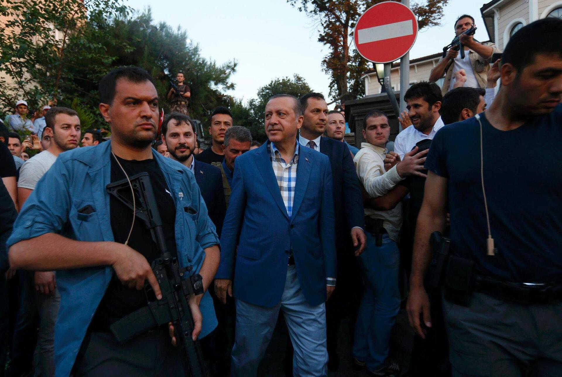 Πρότειναν στον Ερντογάν να διαφύγει στην Ελλάδα